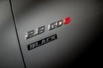 Toyota Hilux 4x4 Raider Double Cab Black 2017 года (ZA)